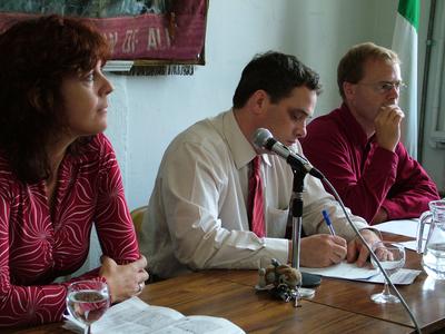 L-R Deidre de Burca, Aengus O Snodaigh & Andy Storey
